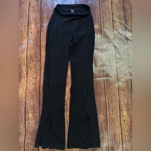 TNA Flared Leggings with Front Slit — Black — XS